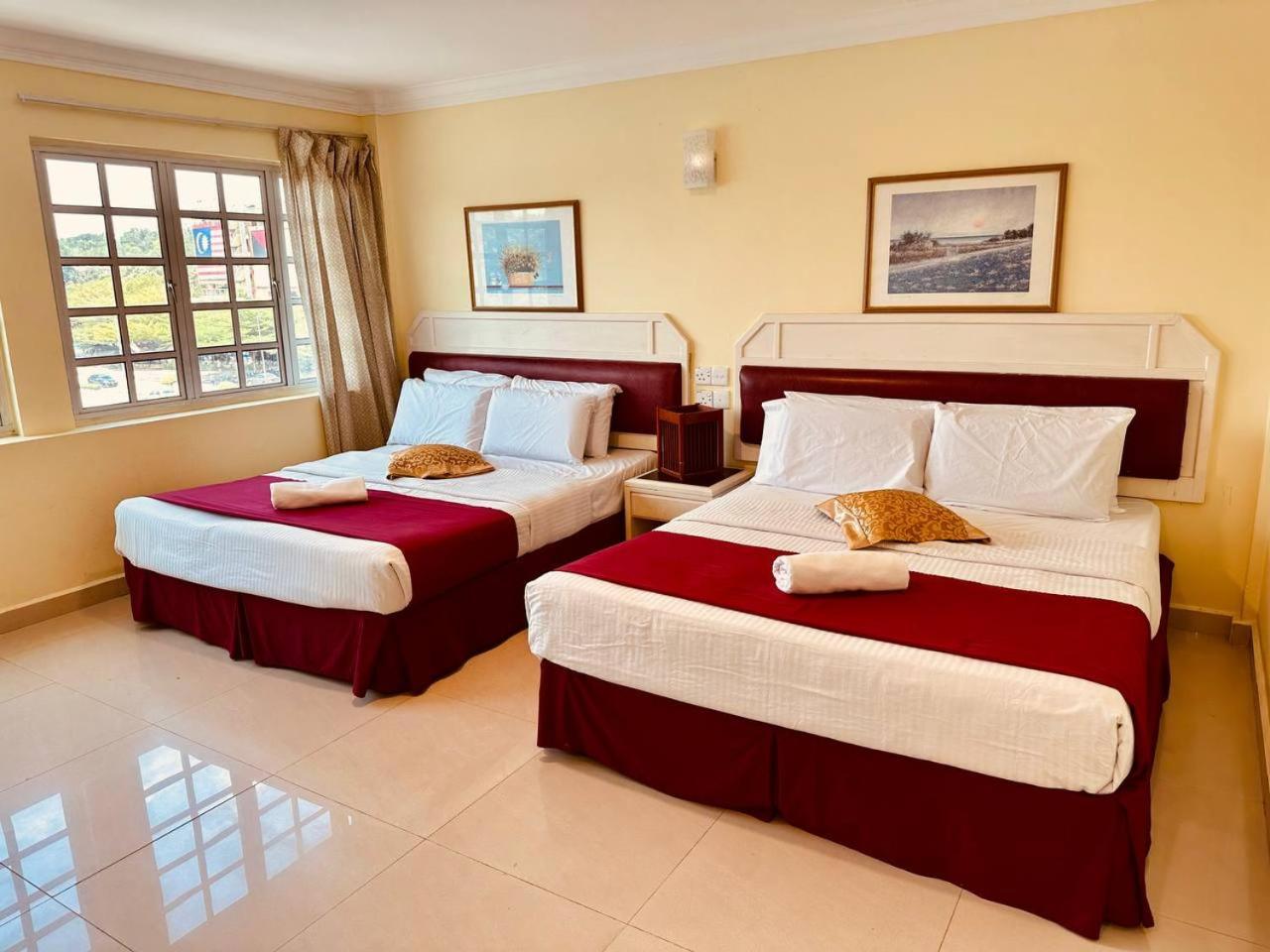 Carlton Hotel Seremban - Next To Terminal Bus Station Kültér fotó